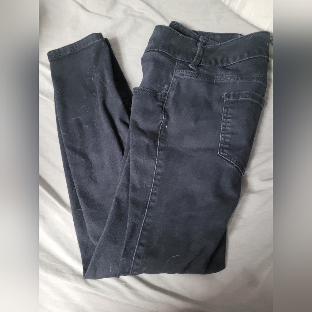 Stylish Black Women's Skinny Jeans